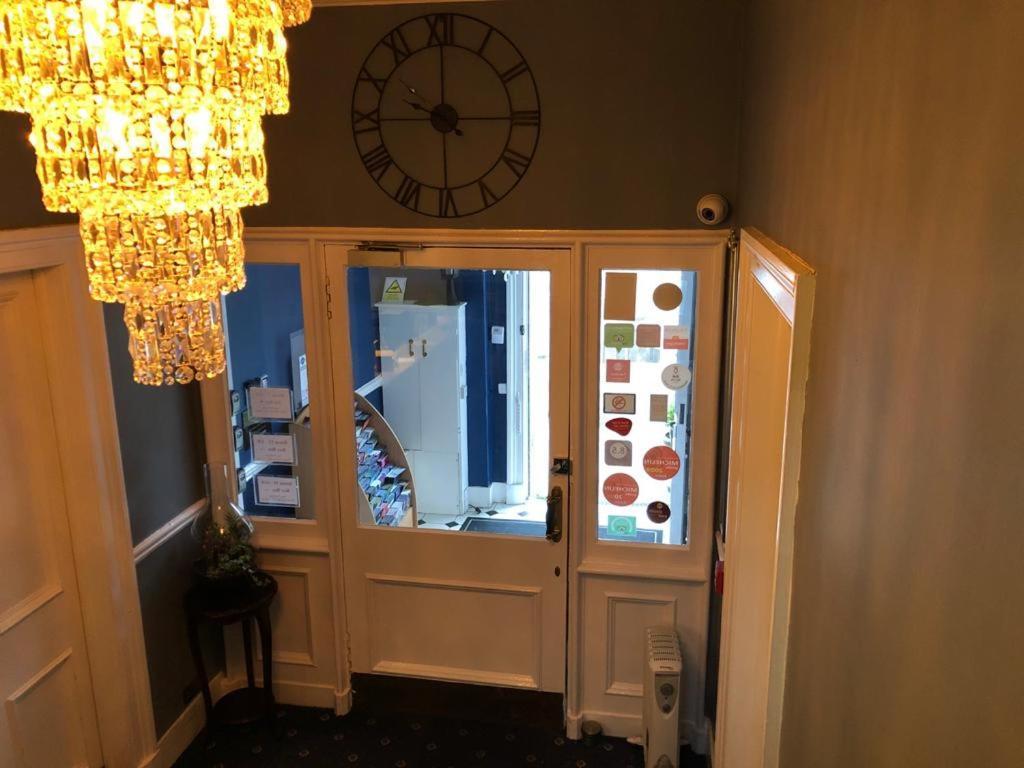 Edinburgh Lodge West End Ngoại thất bức ảnh